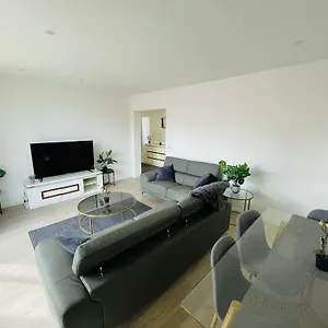 https://appart-spacieux-porte-italie-8-pers.fr-paris.fr